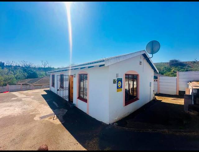 3 BEDROOM PROPERTY TO RENT IN NEWLANDS EAST